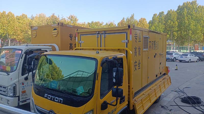 鸡冠柴油发电机组和UPS电源如何配合工作？